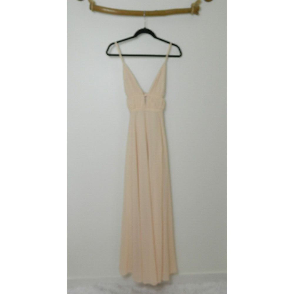 Lulu's Dress Love and Dreams Pale Blush‎ Sleeveless  Empire Waist Maxi Medium